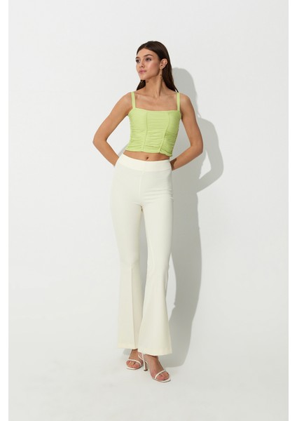 Yeşil Büzgülü Kare Yaka Triko Atlet SWA4641YE fiyatları