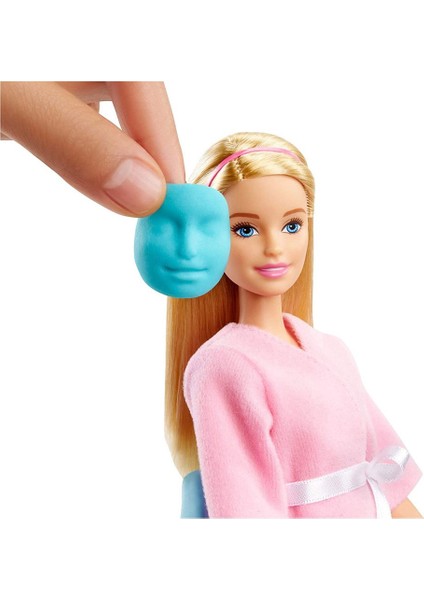 Melek Store  GJR84 Barbie'nin Yüz Bakımı Oyun Seti