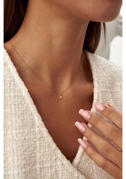 Tiny Pırlanta Harf Kolye fiyatları