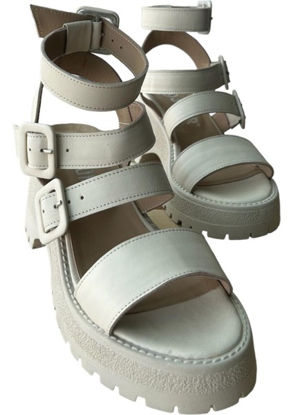 Kadın Krem Sandalet fırsatları