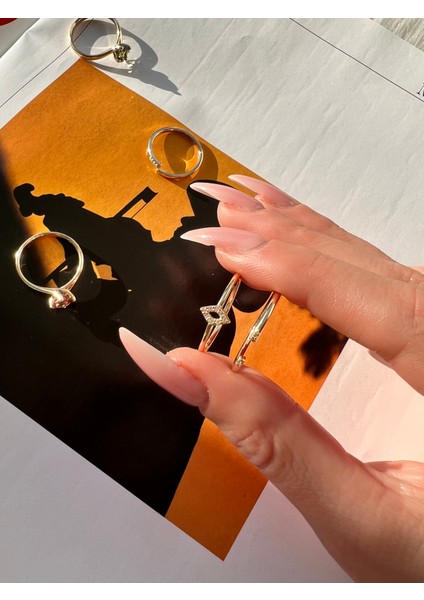 14 Ayar Altın Çift Taşlı Açık İnce Yüzük KRS0011-14GRZ fiyatları