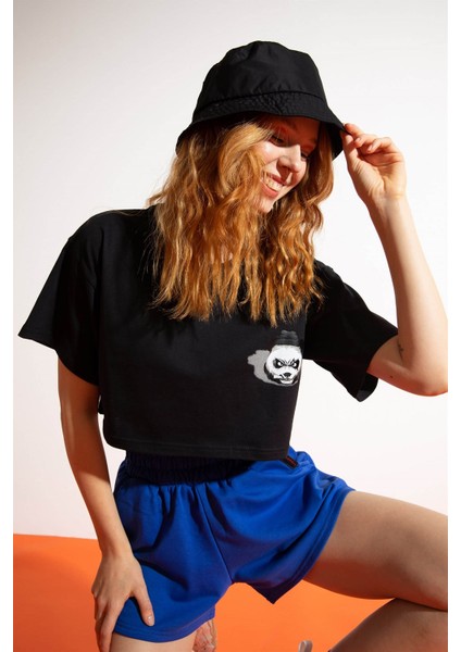 Kadın Kısa Shadow Panda Siyah T-Shirt