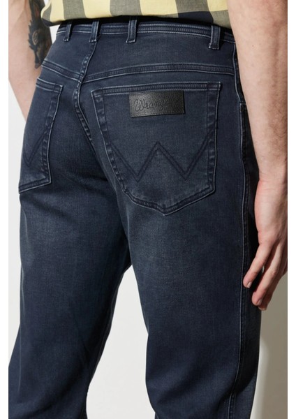 Straight Fit Düz Paça Siyah Erkek Kot Pantolon W121026001 fırsatları