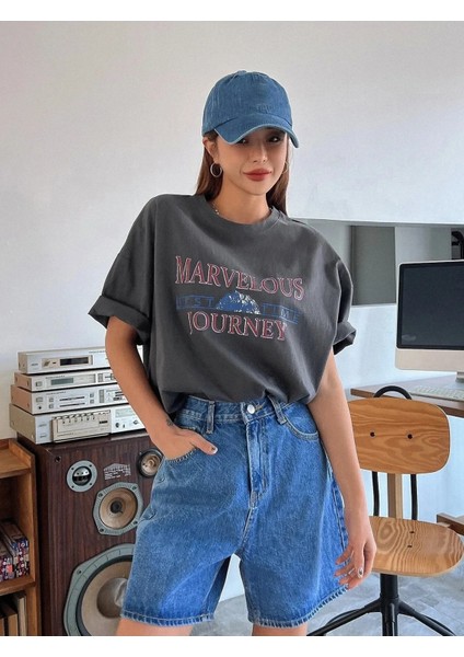 Kadın Marvelous Journey Baskılı Oversize T-Shirt indirimleri