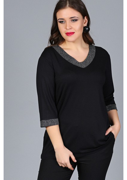 Büyük Beden Yaka Kolucu Sim Detaylı Siyah Yarım Kol Bluz Kadınlar İçin Şık