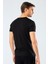 Kısa Kollu, V Yaka Slim Fit Basic Erkek T-Shirt 3