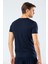 Kısa Kollu, V Yaka Slim Fit Basic Erkek T-Shirt 2