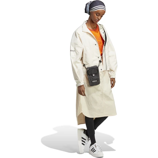 adidas Beyaz Kadın Ceket IC5446 Crop Jacket