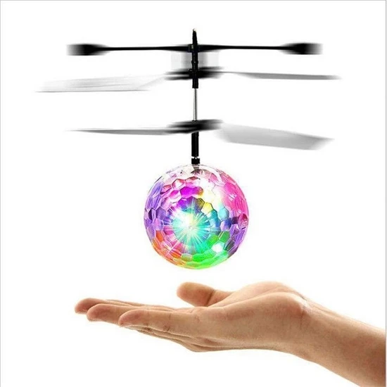 Pazariz Sihirli Elektrikli Uçan Top Çocuklar LED Işık Oyuncak Drone Kızılötesi Sensör Helikopter