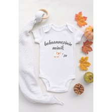 Tuğba Baby Özel Tasarım Babaannesinin Minik Kuzusu Yazılı Kuzu Baskılı Bebek Body Beyaz Badi Zıbın