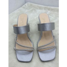 Çiğdem Kundura Gri Saten Çift Şerit Taşlı Kadeh Ökçe Kadın Abiye Terlik (TERLİK4A) - Gri - 38 - ST02123-GRİ-38