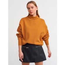 Dilvin 10323 Balıkçı Yaka Kol Arkası Pileli Kazak-Y.turuncu