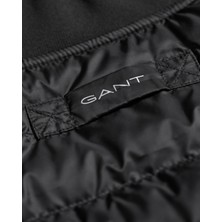 Gant Erkek Siyah Regular Fit Fermuarlı Yelek 7006301.5