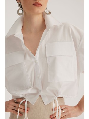 Stella Pulvis Beyaz Bağlama Detaylı Çift Cepli Kısa Kollu Crop Gömlek