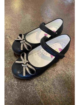 Moona 26-30 Numara Kız Çocuk Babet Siyah