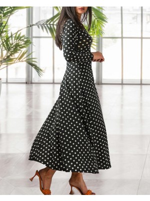 Kadın Krep Kumaş Uzun Kollu Tam Boy Puantiyeli Elbise 132 cm