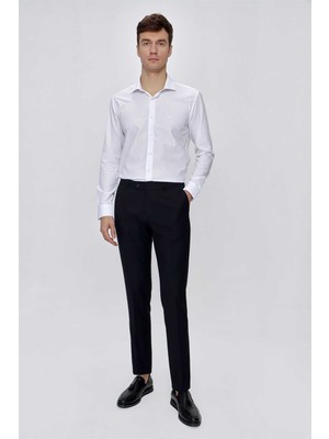 Morven  Erkek Beyaz Basic Slim Fit Dar Kesim Gömlek