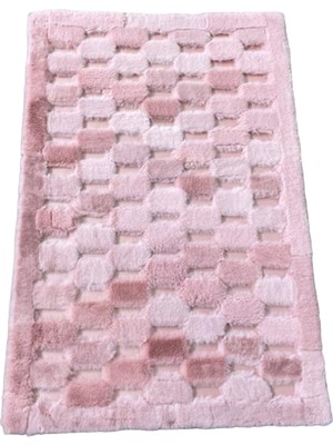 Dericibey Pembe Renk Parçalı Peluş Halı 80 x 150 cm