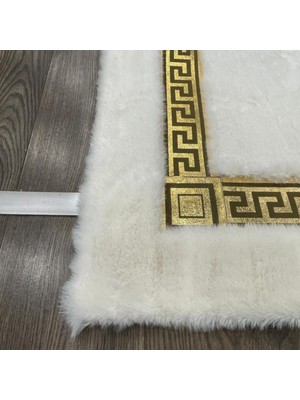 Dericibey Osmanlı Motifli Gold Varaklı Peluş Halı 160 x 230 cm