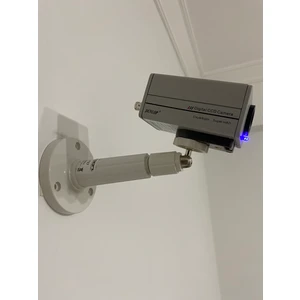 Işıklı Sahte Dummy Kamera adaptör gerektirir