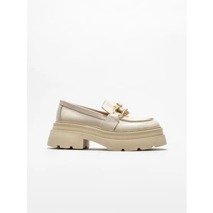 Bej Deri Kadın Loafer