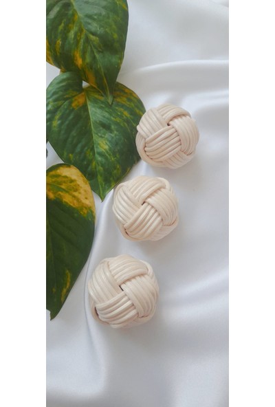 Light and Box Rattan Kulp