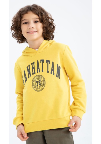 Erkek Çocuk Regular Fit Kapüşonlu Sweatshirt Z4596A623SP modelleri