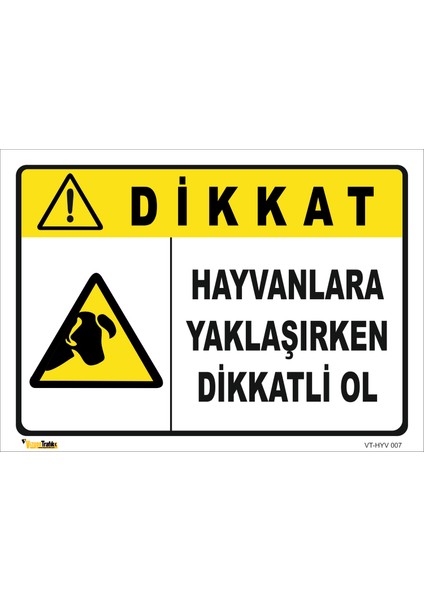 Hayvanlara Yaklaşırken Dikkatli Ol