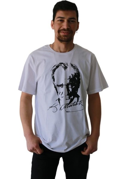 Atatürk Baskılı T-Shirt