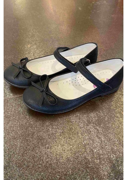 26-36 Numara Kız Çocuk Babet Siyah fiyatları