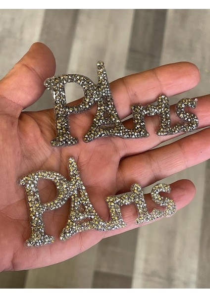 9 x 4 cm 2li Ütü Ile Yapışan Gümüş ve Füme Paris Yazılı Aplike Arma Yama Dikiş Aksesuarı