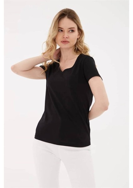 23Y0147K1 Fashion Friends Kadın T-Shirt Siyah modelleri