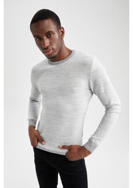 Slim Fit Bisiklet Yaka Yamalı Kol Detaylı Triko Kazak R1110AZ22WN