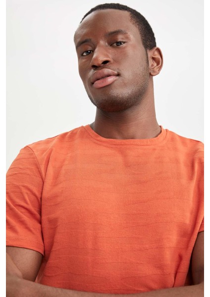 Regular Fit Bisiklet Yaka Tişört W9422AZ22SP