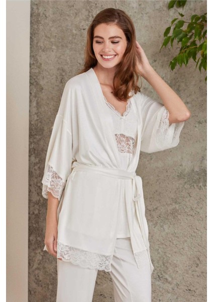 2810 Kadın Ekru Dantelli Penye Sabahlıklı Pijama Takımı