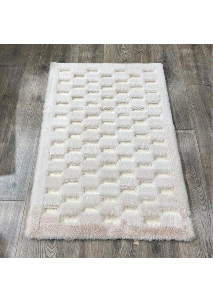 Krem Renk Parçalı Peluş Halı 200 x 300 cm