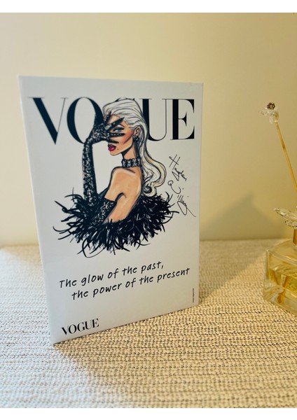 Dekoratif Kutu Vogue Siyah&beyaz Manken Görünümlü Dekoratif Kitap Kutusu