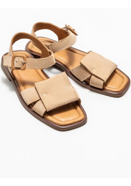 Bej Deri Kadın Düz Sandalet fiyatları