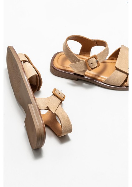 Bej Deri Kadın Düz Sandalet fırsatları