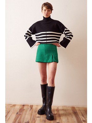 Never More Yırtmaçlı Tweed Şort Etek