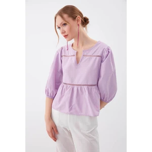 Kolları Lastikli V Yaka Bluz