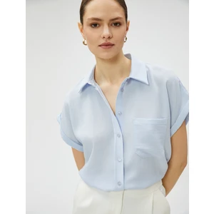 Kısa Kollu Gömlek Cep Detaylı