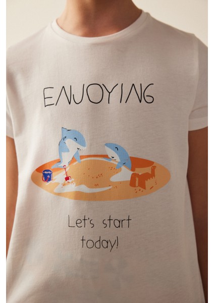 Erkek Çocuk Köpek Balık Baskılı 2li Pijama Takımı