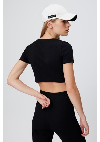 Ön Metal Halkalı Crop T-Shırt fiyatları