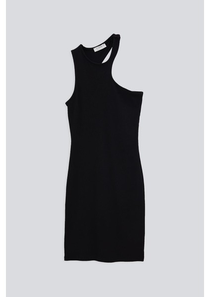 Asimetik Omuz Kısa Elbise indirimleri