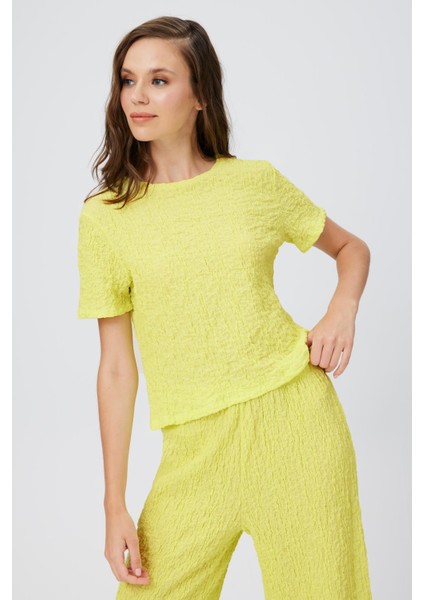 Kısa Kollu Crop T-Shırt