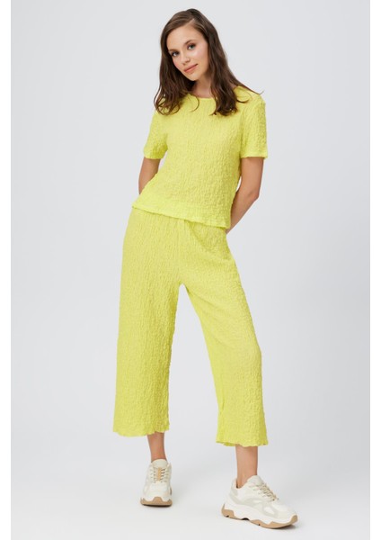 Kısa Kollu Crop T-Shırt