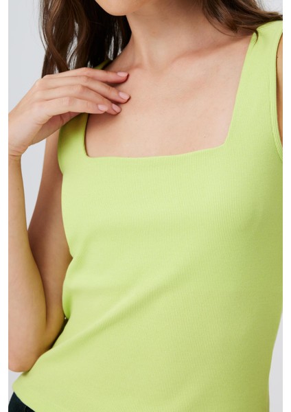 Askılı Crop modelleri