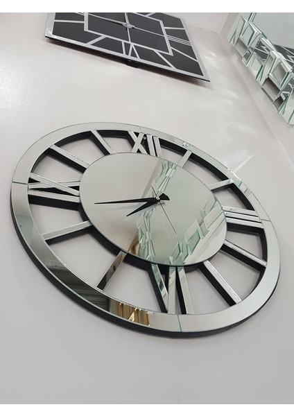 Circle Roma Silver Model Gümüş Renk 60 Cm Dekoratif Aynalı Duvar Saati