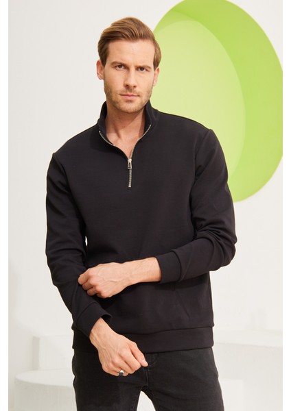 Erkek Yarım Fermuarlı Sweatshirt Siyah